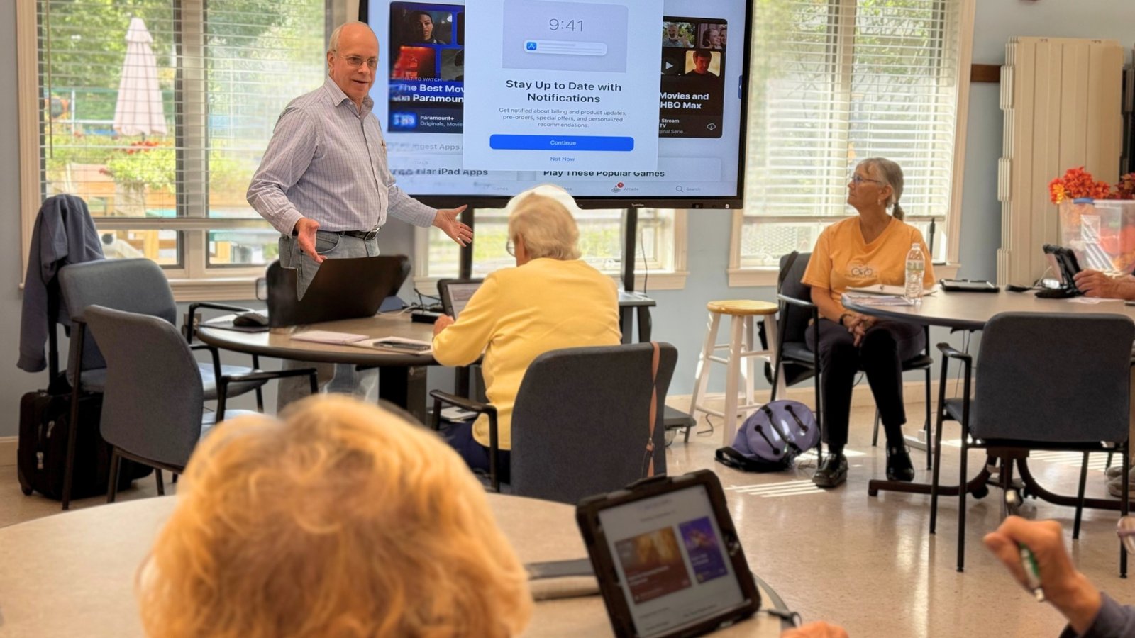 Senior Educating Programs for Seniors | Workshops For Older Adults | SeniorU